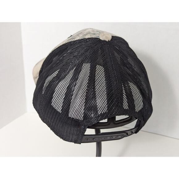 Realtree Camo Fishing Patch Black Mesh Back Trucker Cap OSFM - Picture 4 of 7